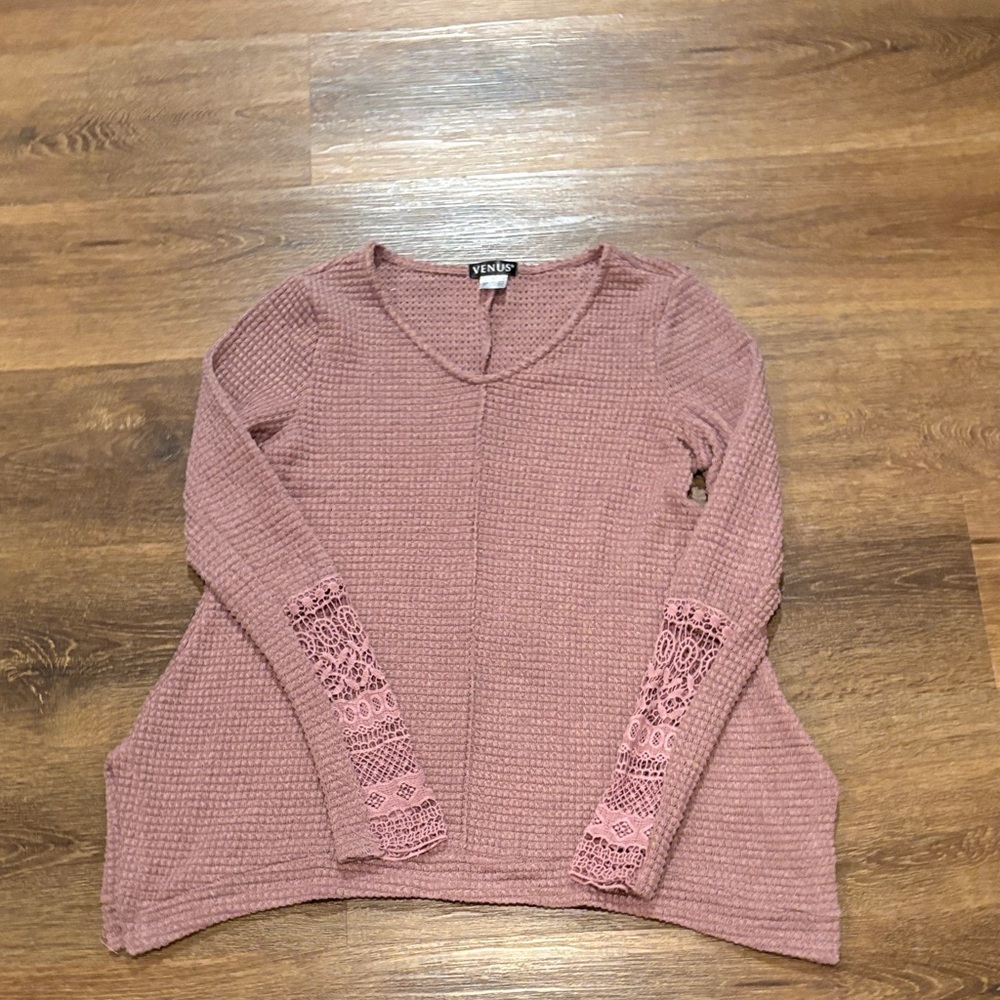 VENUS Mauve Knit Top with Lace Sleeves